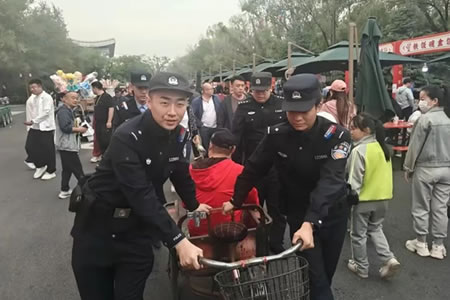 肇東公安救助患病老人